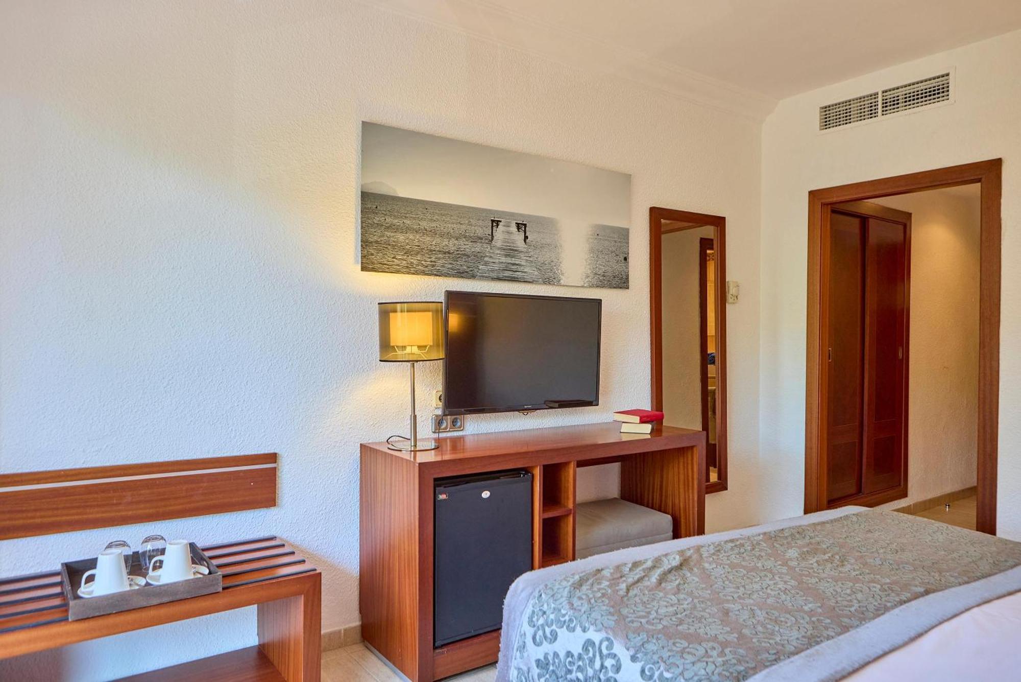 Zafiro Rey Don Jaime Hotel Santa Ponça